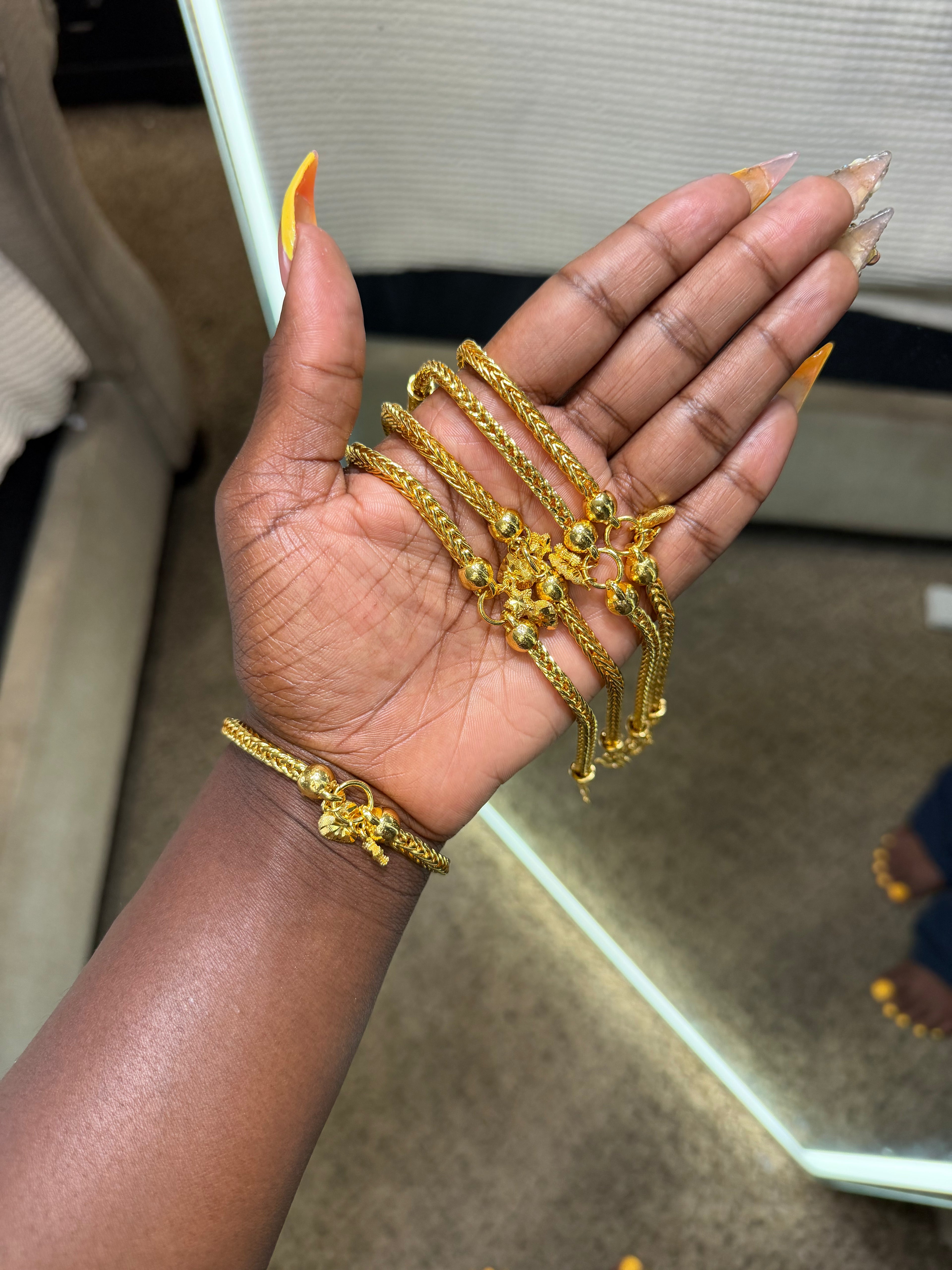 Simply Golden Bracelet